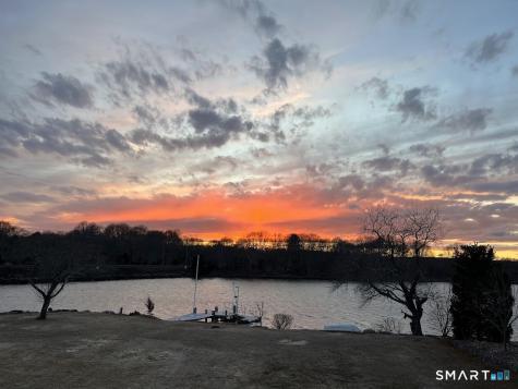 201 Seneca Drive Groton CT 06340