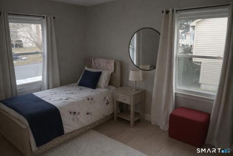 201 Seneca Drive Groton CT 06340