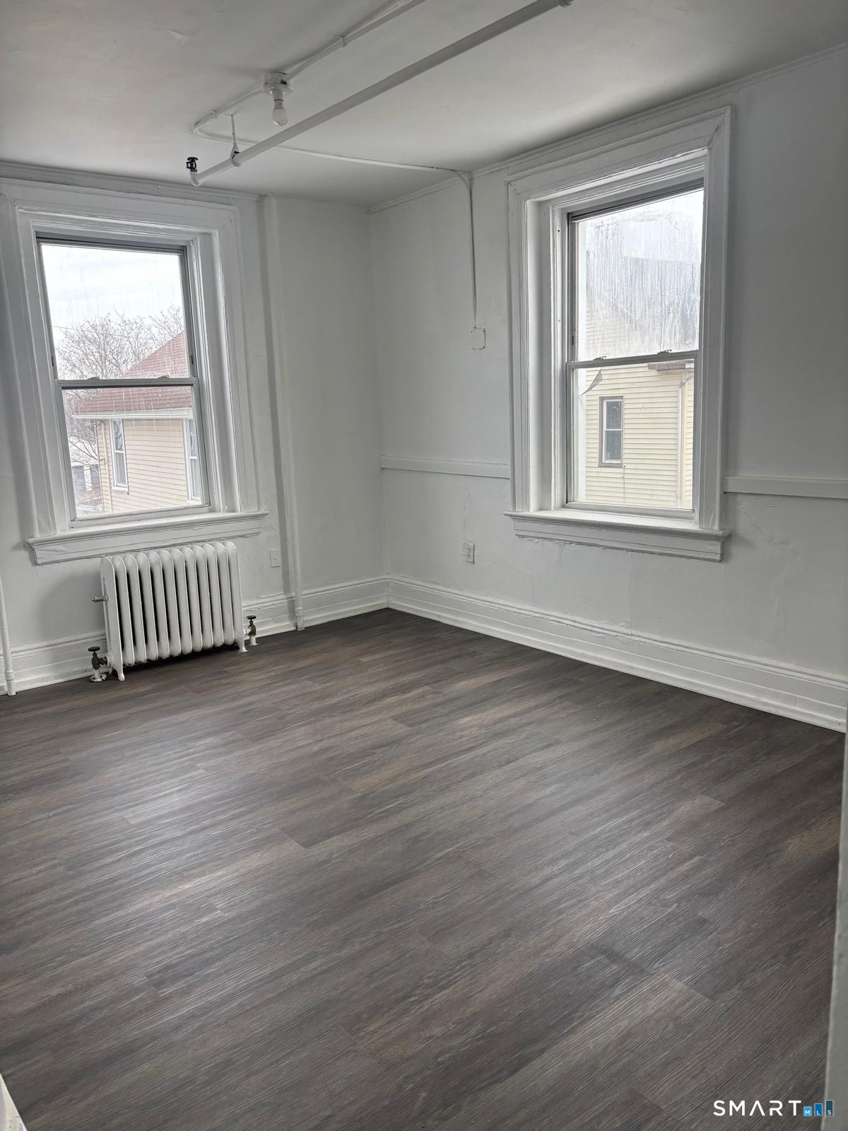 86 Pequonnock Street Bridgeport CT 06604