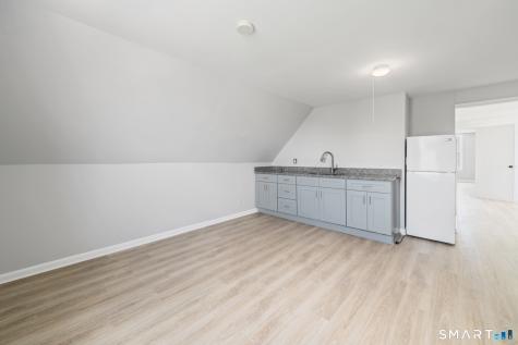 714 B Madison Avenue Bridgeport CT 06606