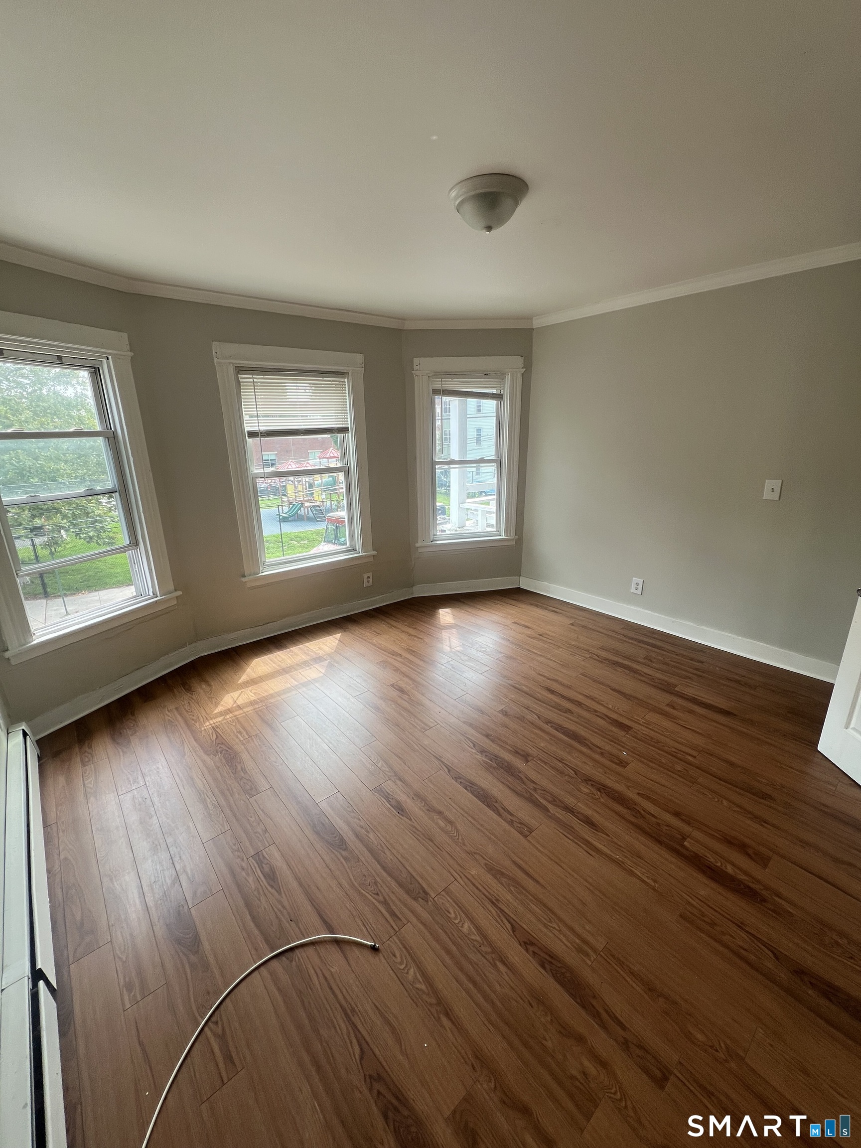 1389 Pembroke Street Bridgeport CT 06608