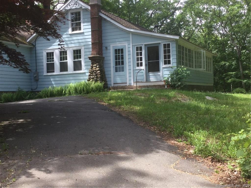 37 Wopowog Road East Hampton CT 06424