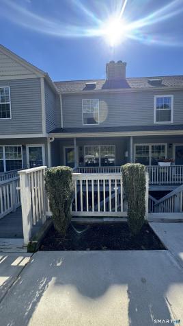 10 Manorwood Drive Branford CT 06405