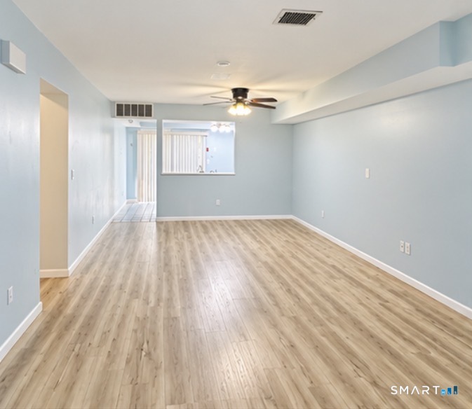 10 Manorwood Drive Branford CT 06405