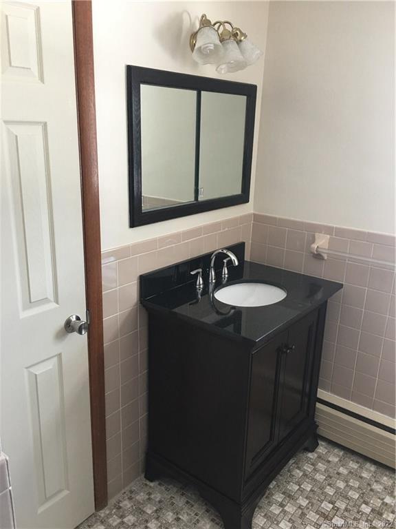 1024 Poquonock Avenue Windsor CT 06095