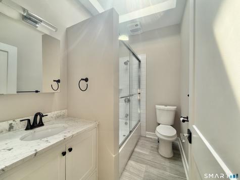 Darien CT 06820