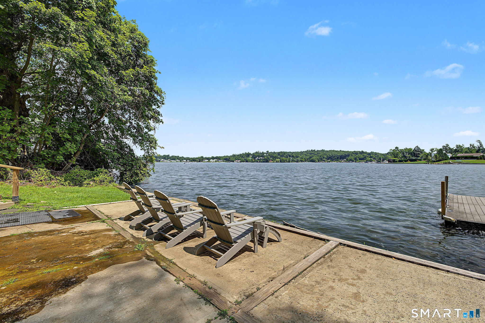 14 Shore Road Danbury CT 06811