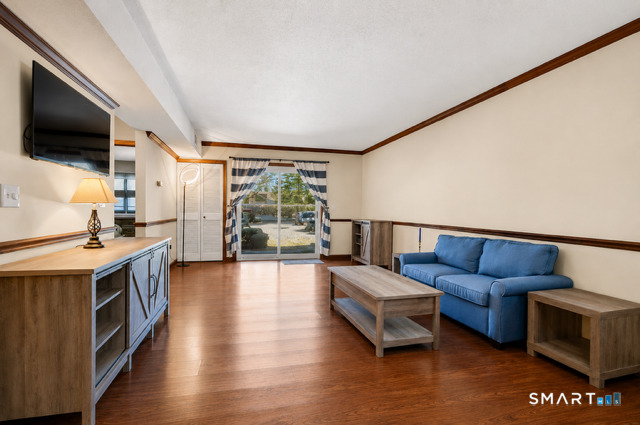 1301 Twin Circle Drive South Windsor CT 06074