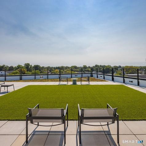 78 Unquowa Place Fairfield CT 06824