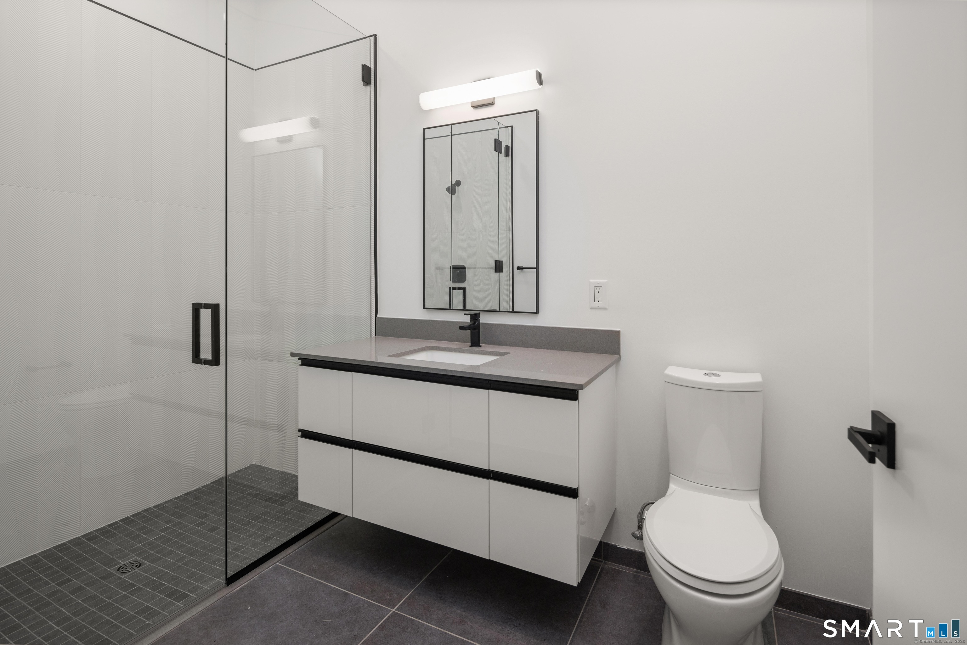78 Unquowa Place Fairfield CT 06824