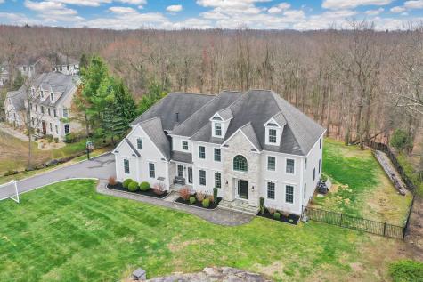 134 Feldspar Ridge Glastonbury CT 06033