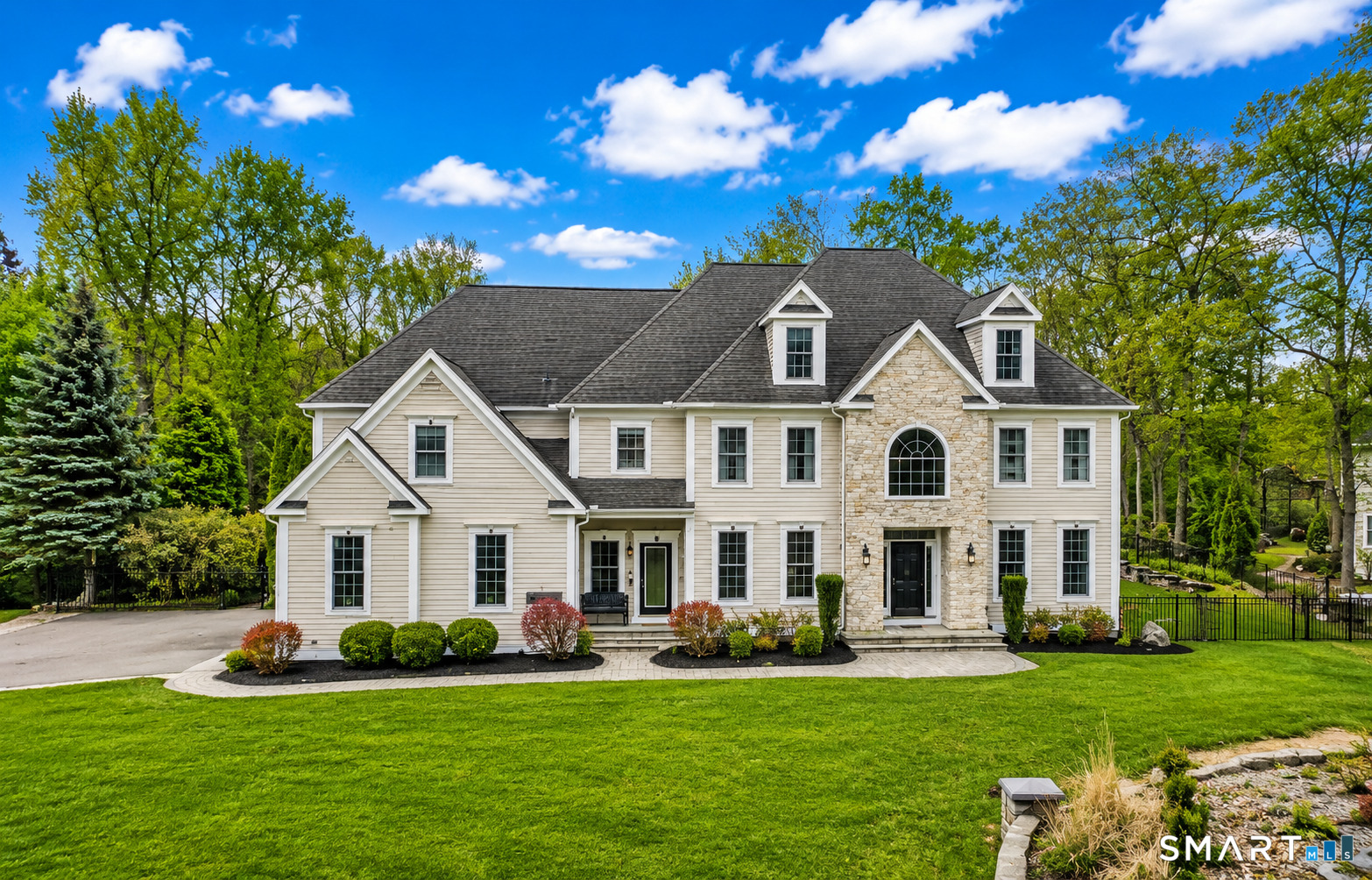 134 Feldspar Ridge Glastonbury CT 06033