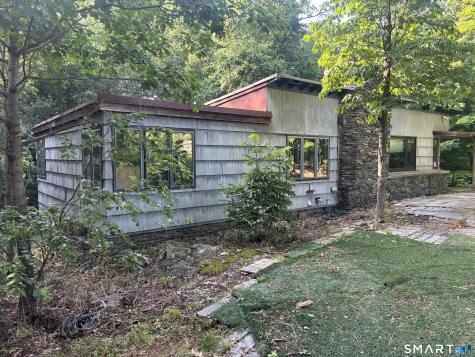 136 Forest Road Milford CT 06461