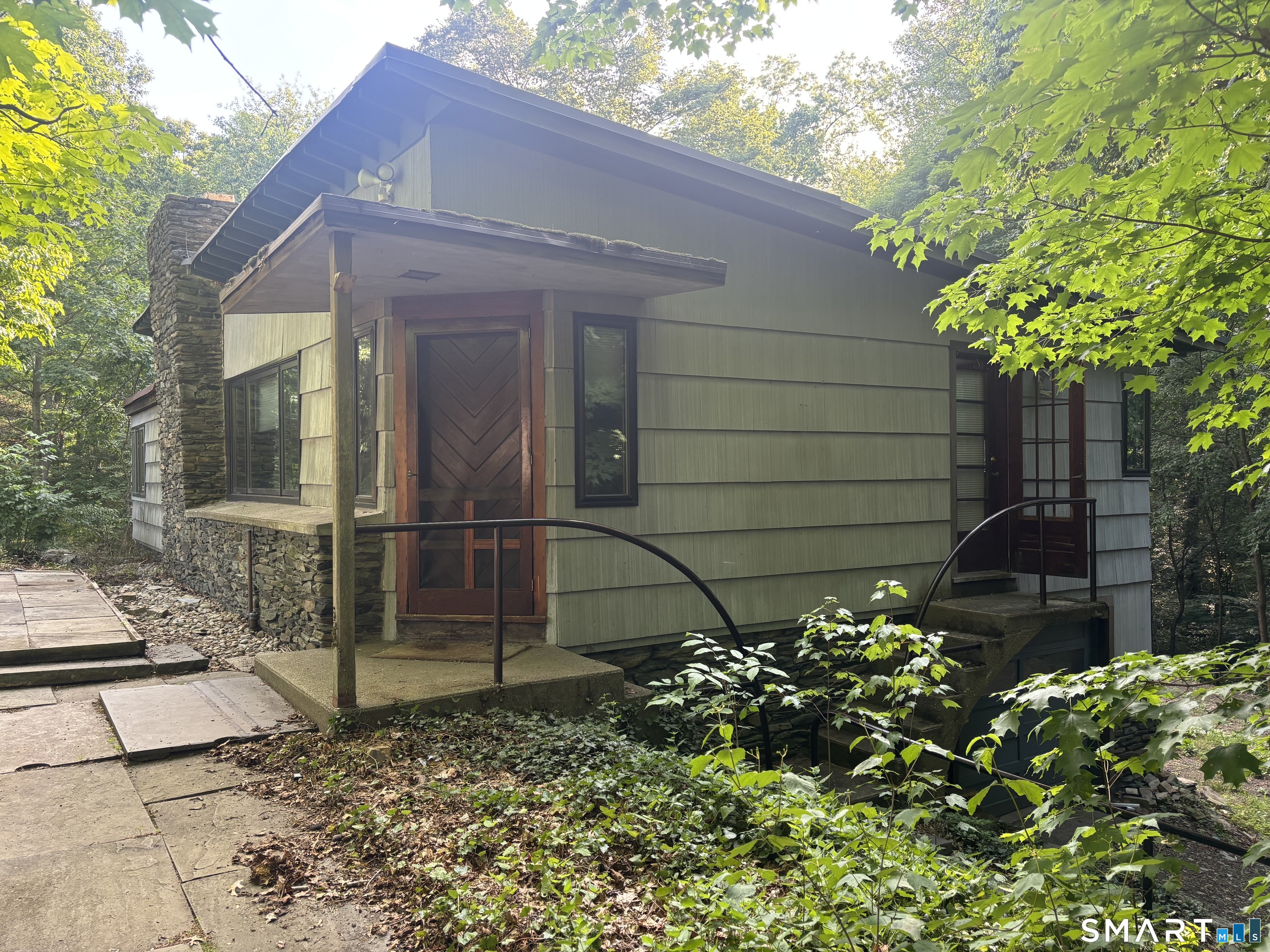 136 Forest Road Milford CT 06461