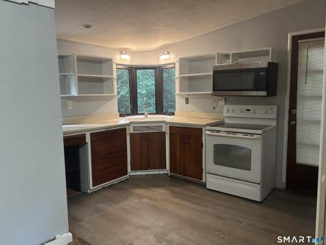 136 Forest Road Milford CT 06461