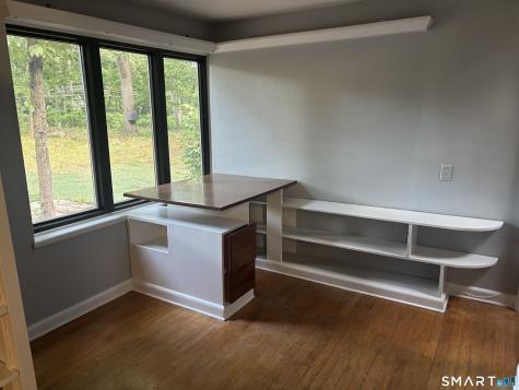 136 Forest Road Milford CT 06461