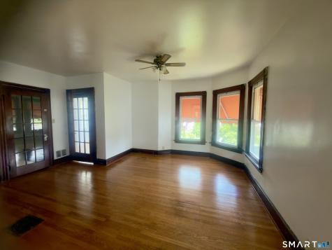261 Wakelee Avenue Ansonia CT 06401