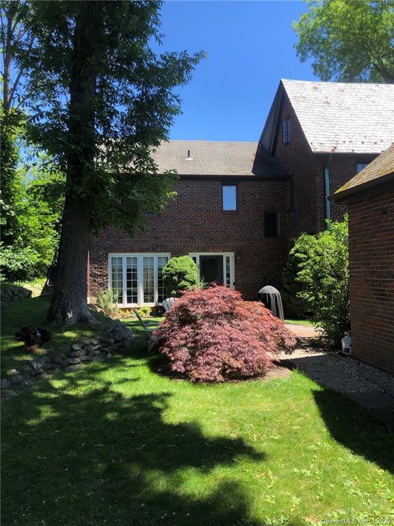 48 Oak Street New Canaan CT 06840