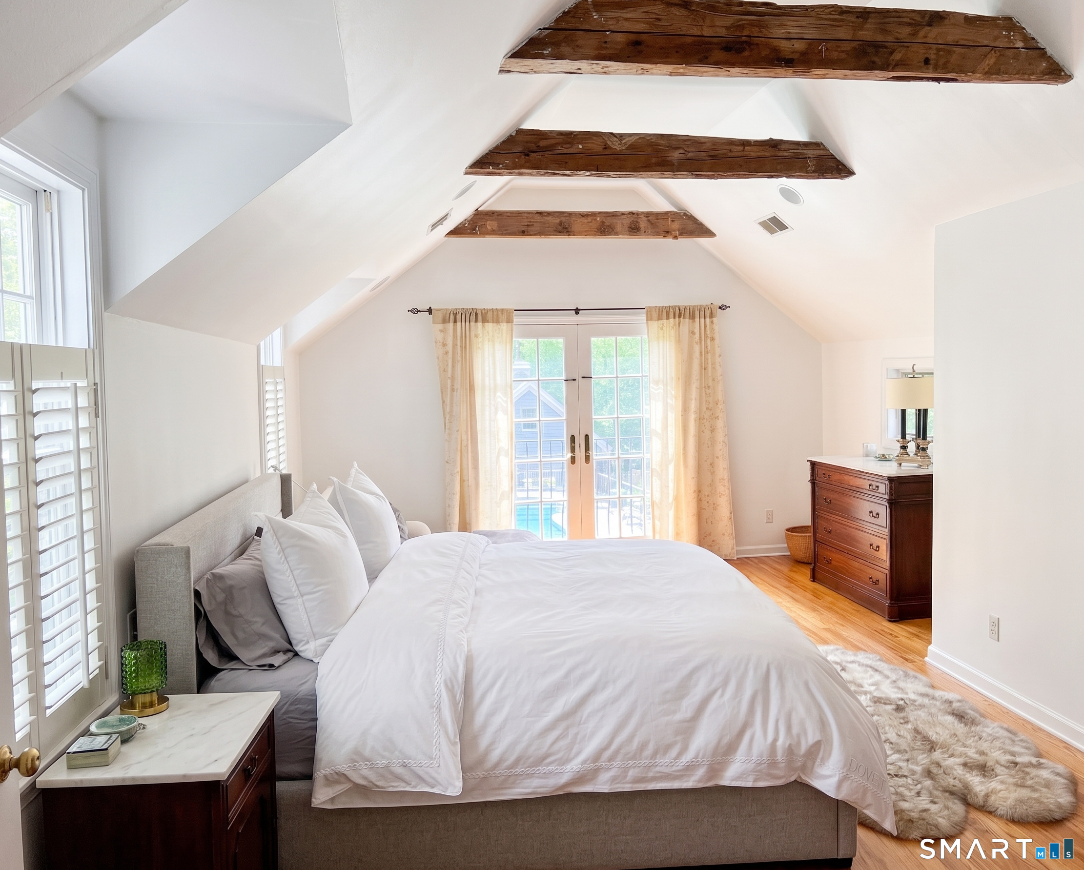 48 Goodwives River Road Darien CT 06820