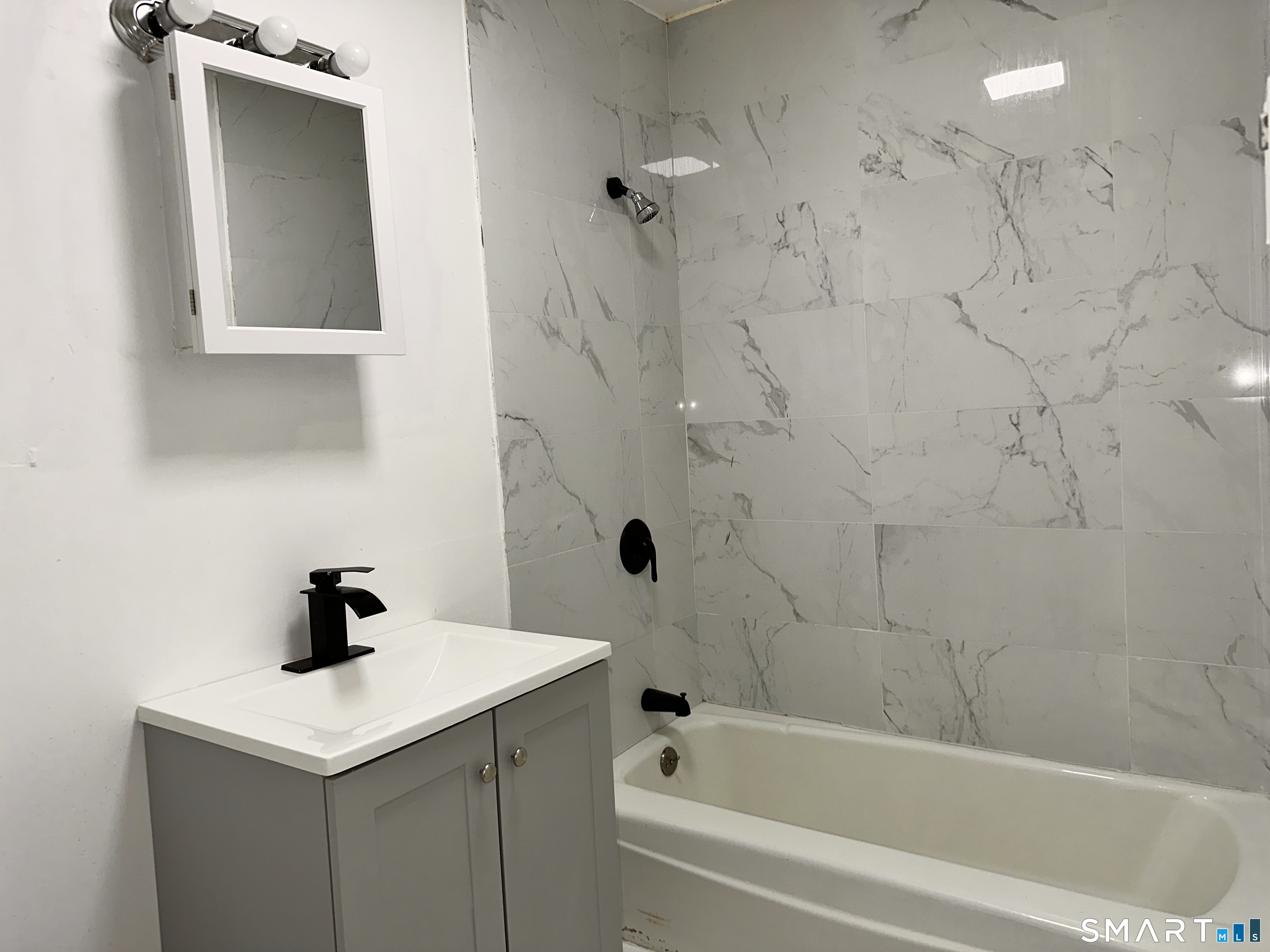 1295 East Main Street Waterbury CT 06705