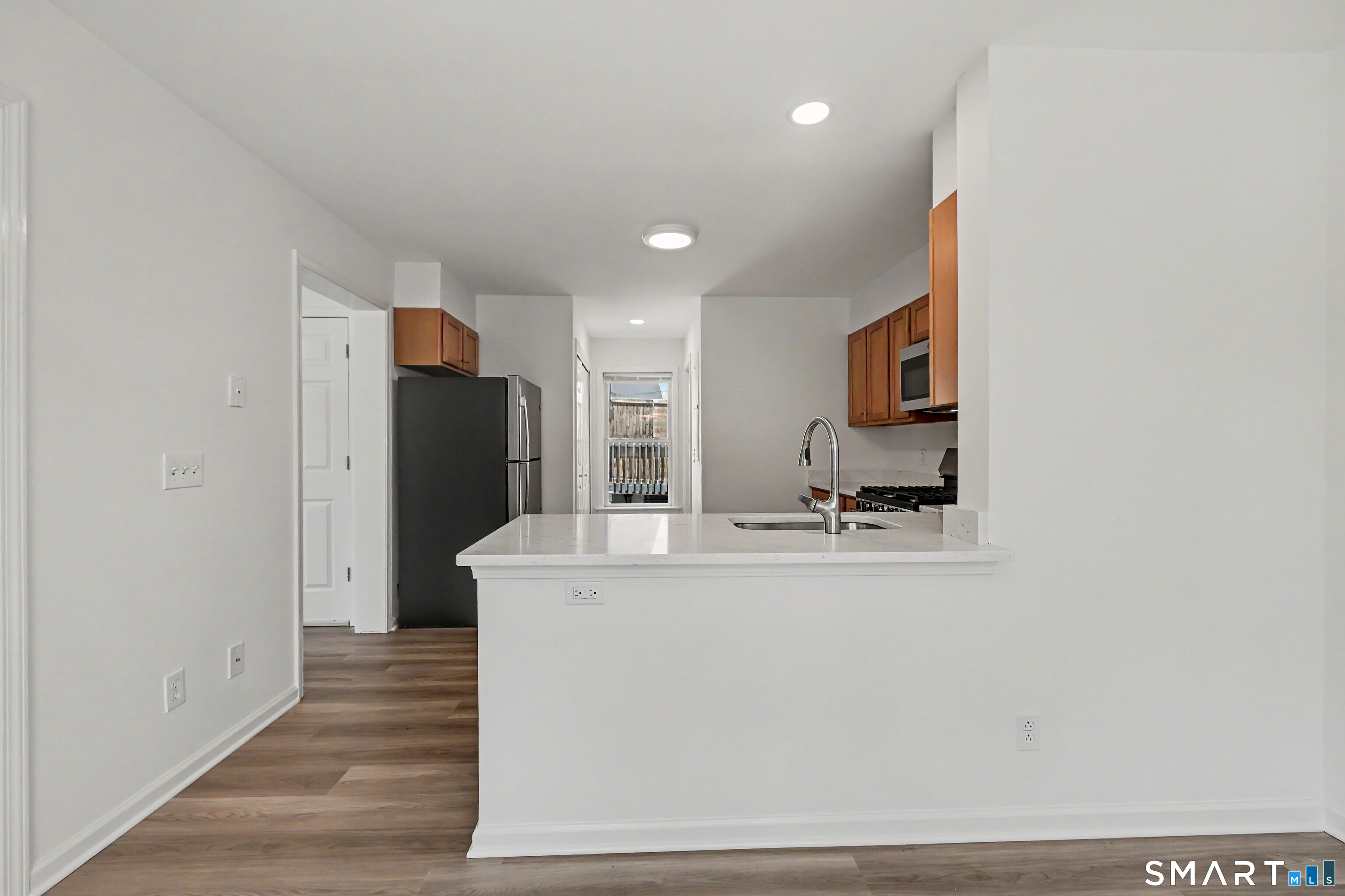 21 Whitmore Lane Stamford CT 06902