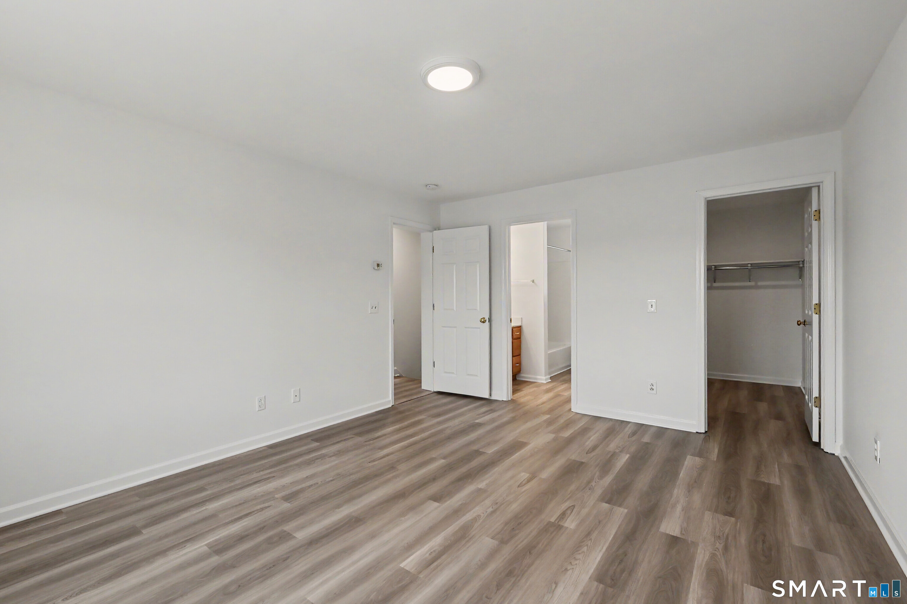 21 Whitmore Lane Stamford CT 06902