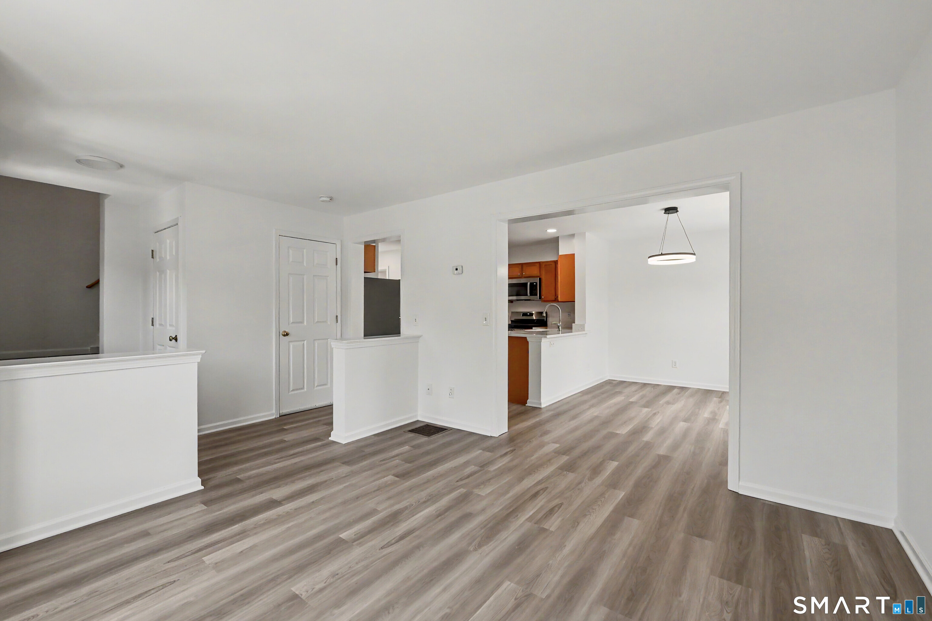 21 Whitmore Lane Stamford CT 06902