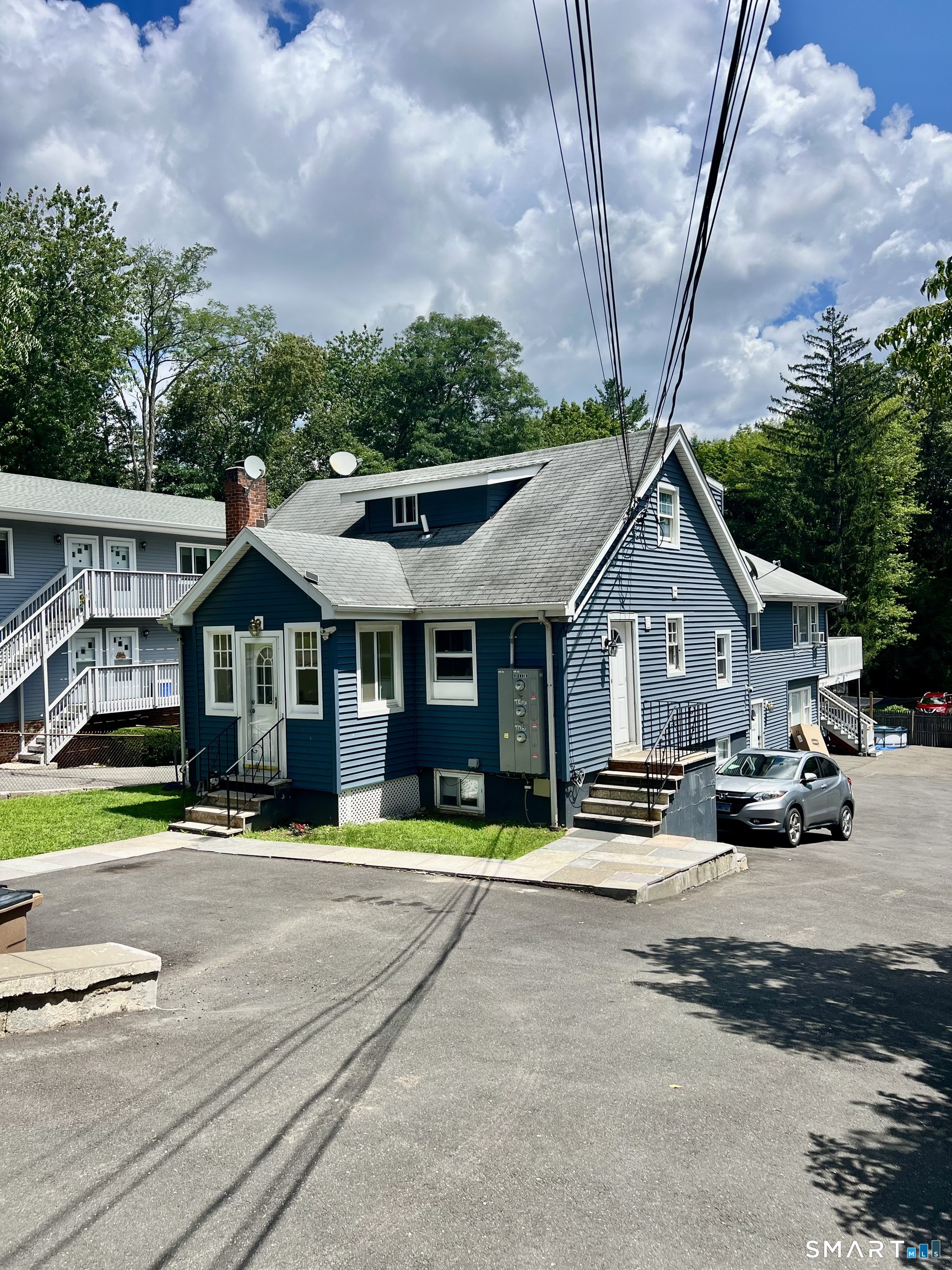 141 Columbus Place Stamford CT 06907