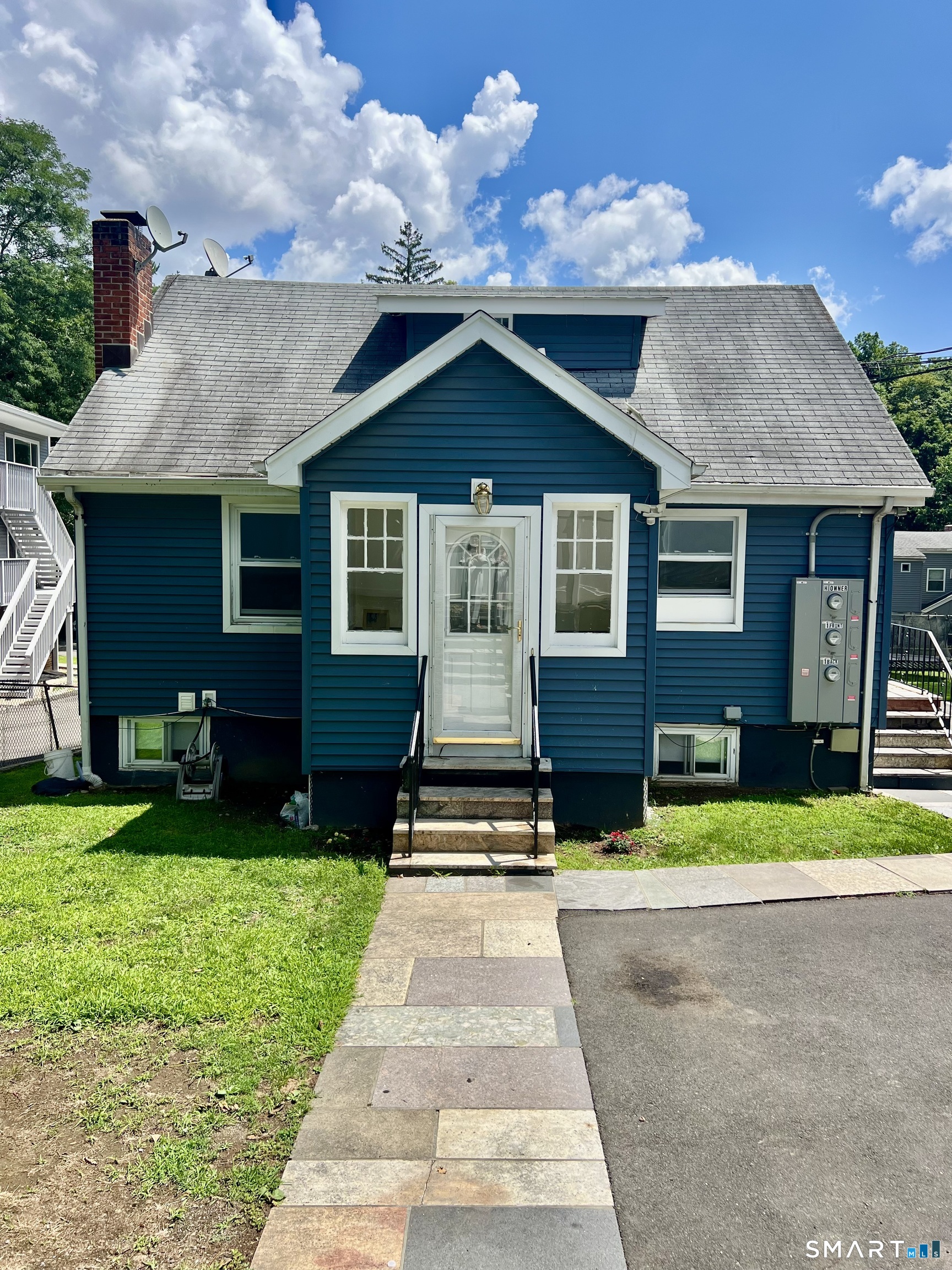 141 Columbus Place Stamford CT 06907