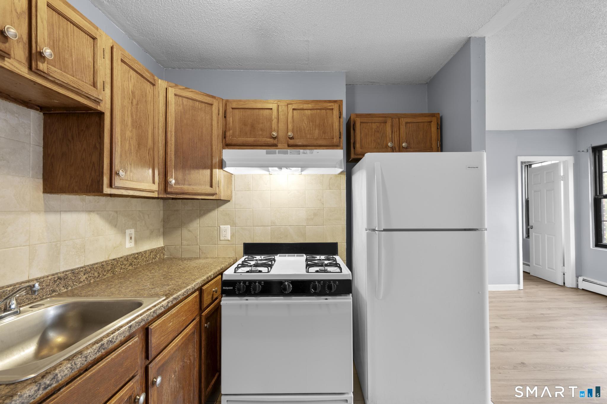 26-28 Lawrence Street Hartford CT 06106