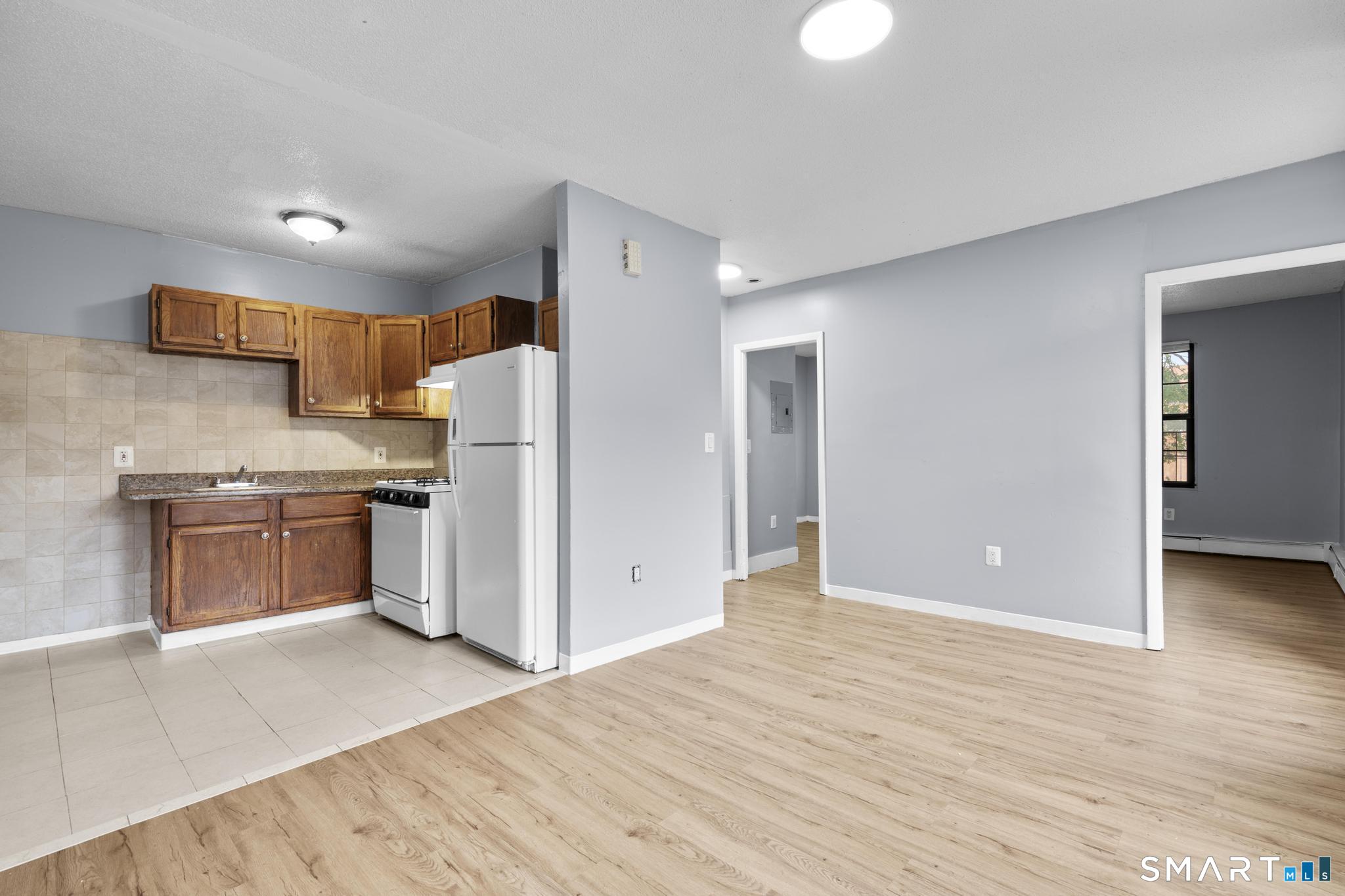 26-28 Lawrence Street Hartford CT 06106