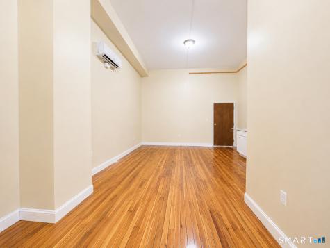 105 Bank Street Waterbury CT 06702
