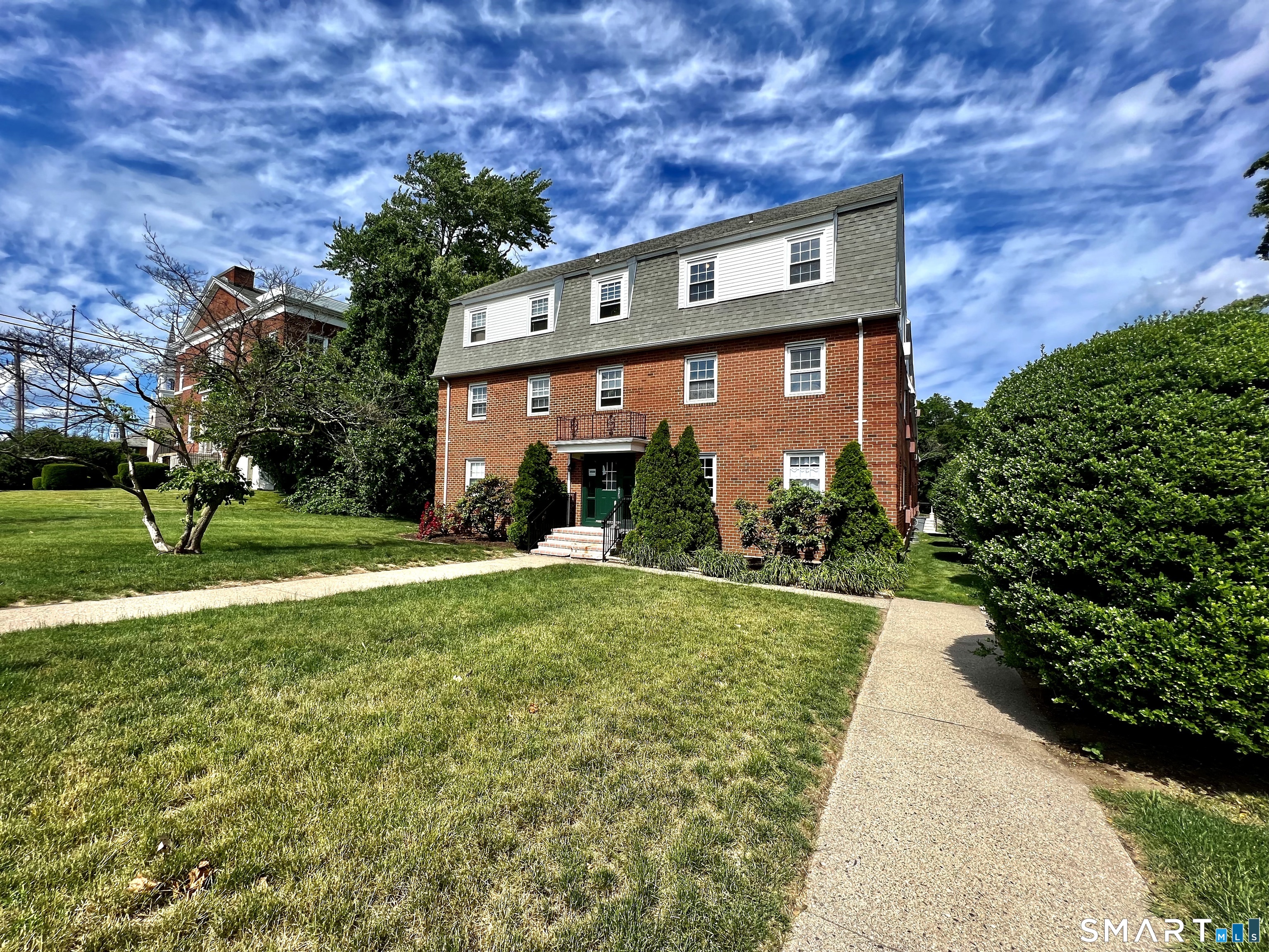 Stratford CT, 2580 Main Street, Unit A5