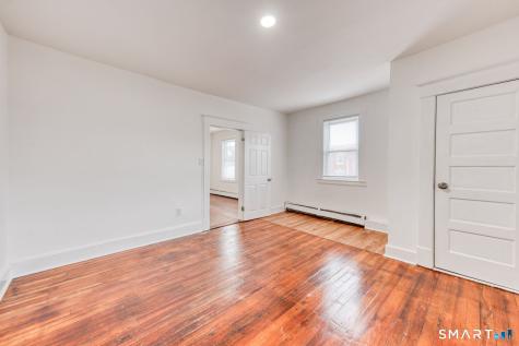 152 Oak Street New Britain CT 06051