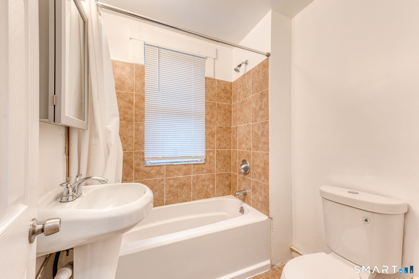 152 Oak Street New Britain CT 06051