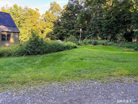 47 Comstock Avenue Essex CT 06442