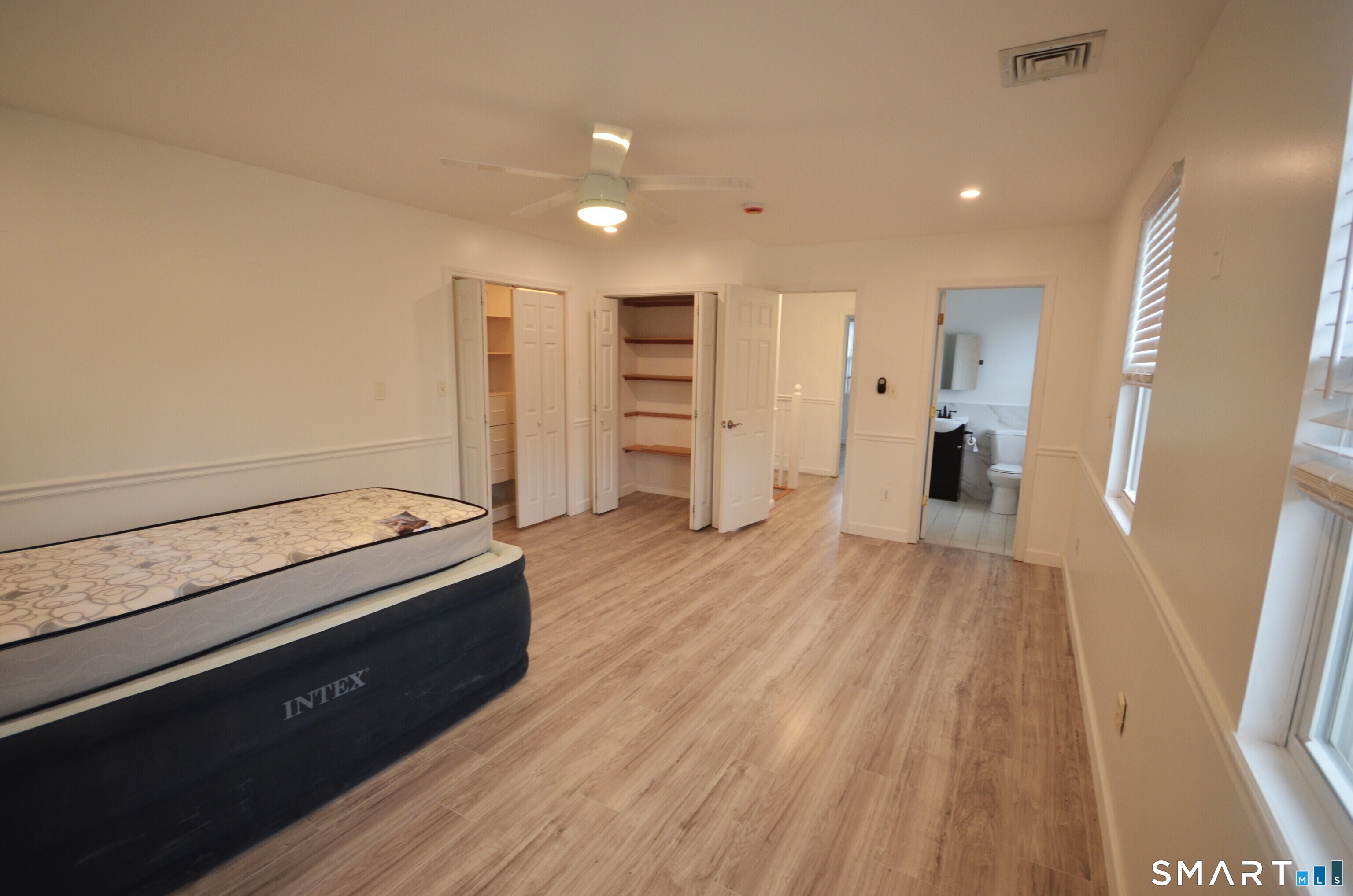 41 Sorensen Road West Haven CT 06516