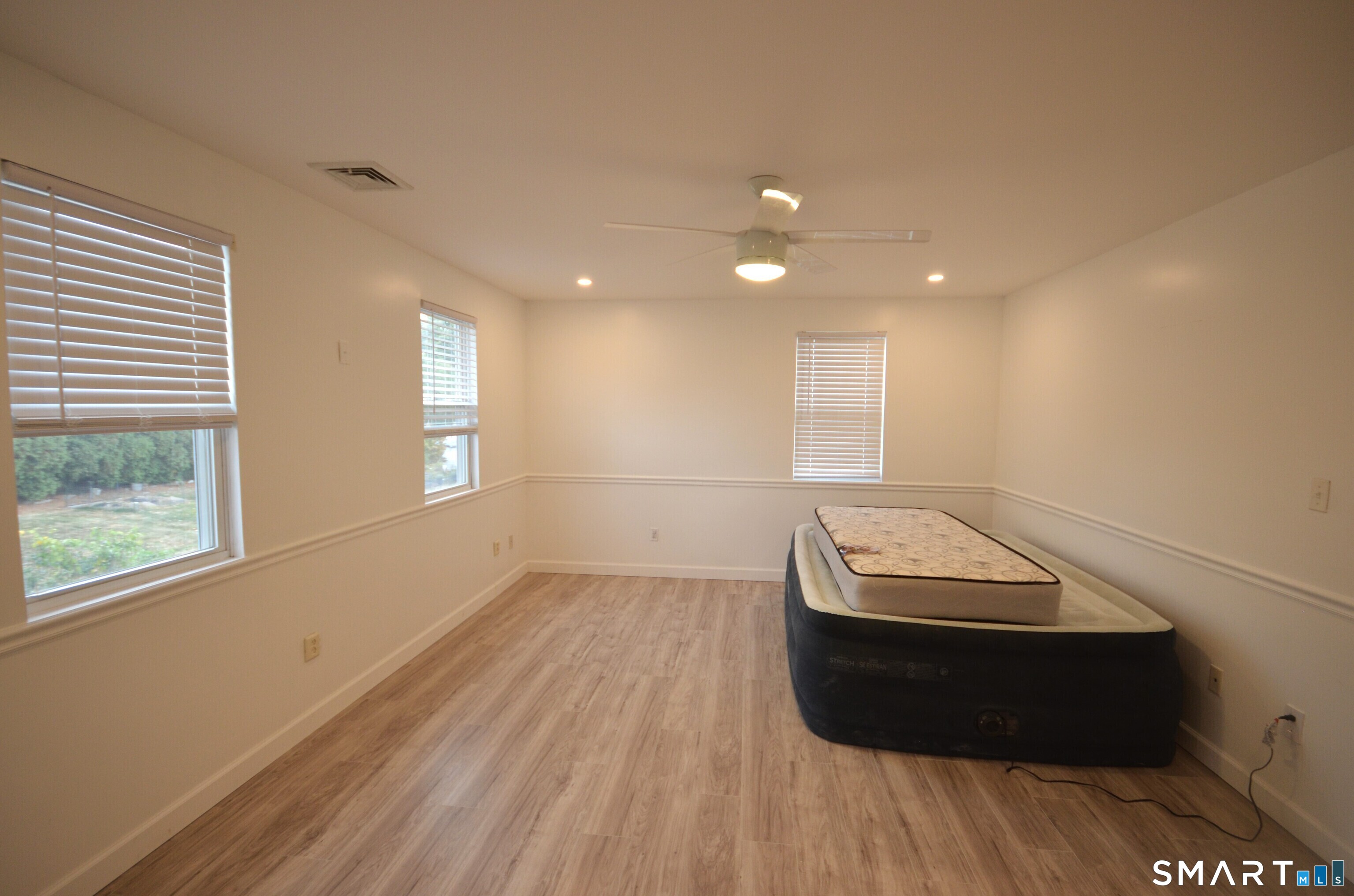 41 Sorensen Road West Haven CT 06516