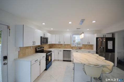 41 Sorensen Road West Haven CT 06516