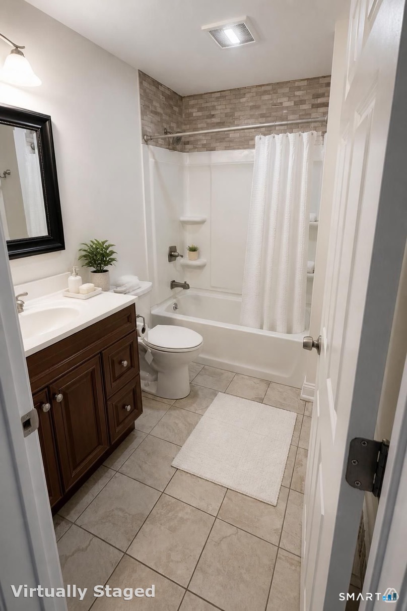 178 Spring Lake Road Waterbury CT 06706