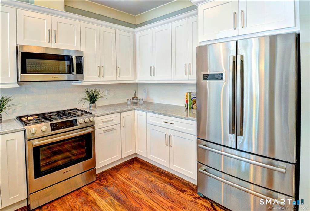 77 Leroy Avenue Darien CT 06820