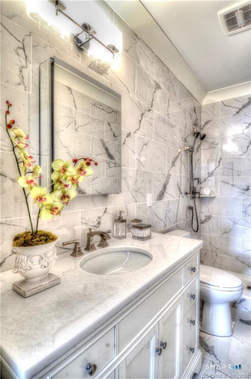 77 Leroy Avenue Darien CT 06820