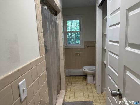 19 Greenwood Lane Shelton CT 06484
