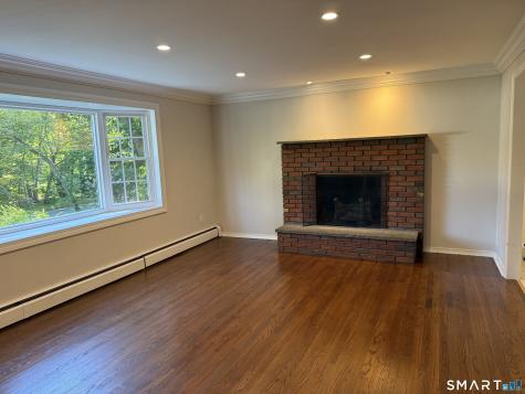 19 Greenwood Lane Shelton CT 06484