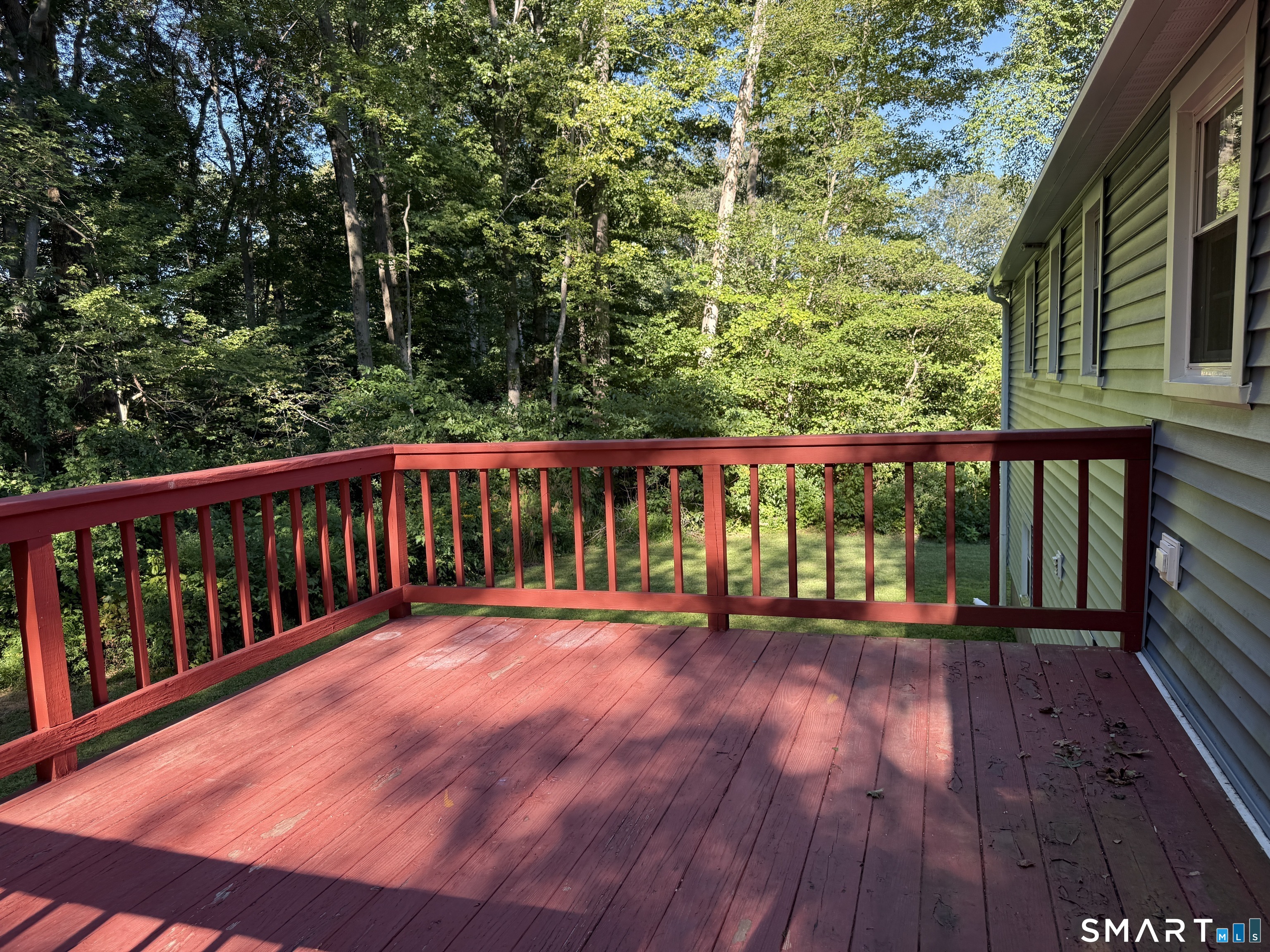 19 Greenwood Lane Shelton CT 06484