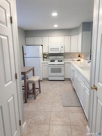 57 Katherine Court Shelton CT 06484