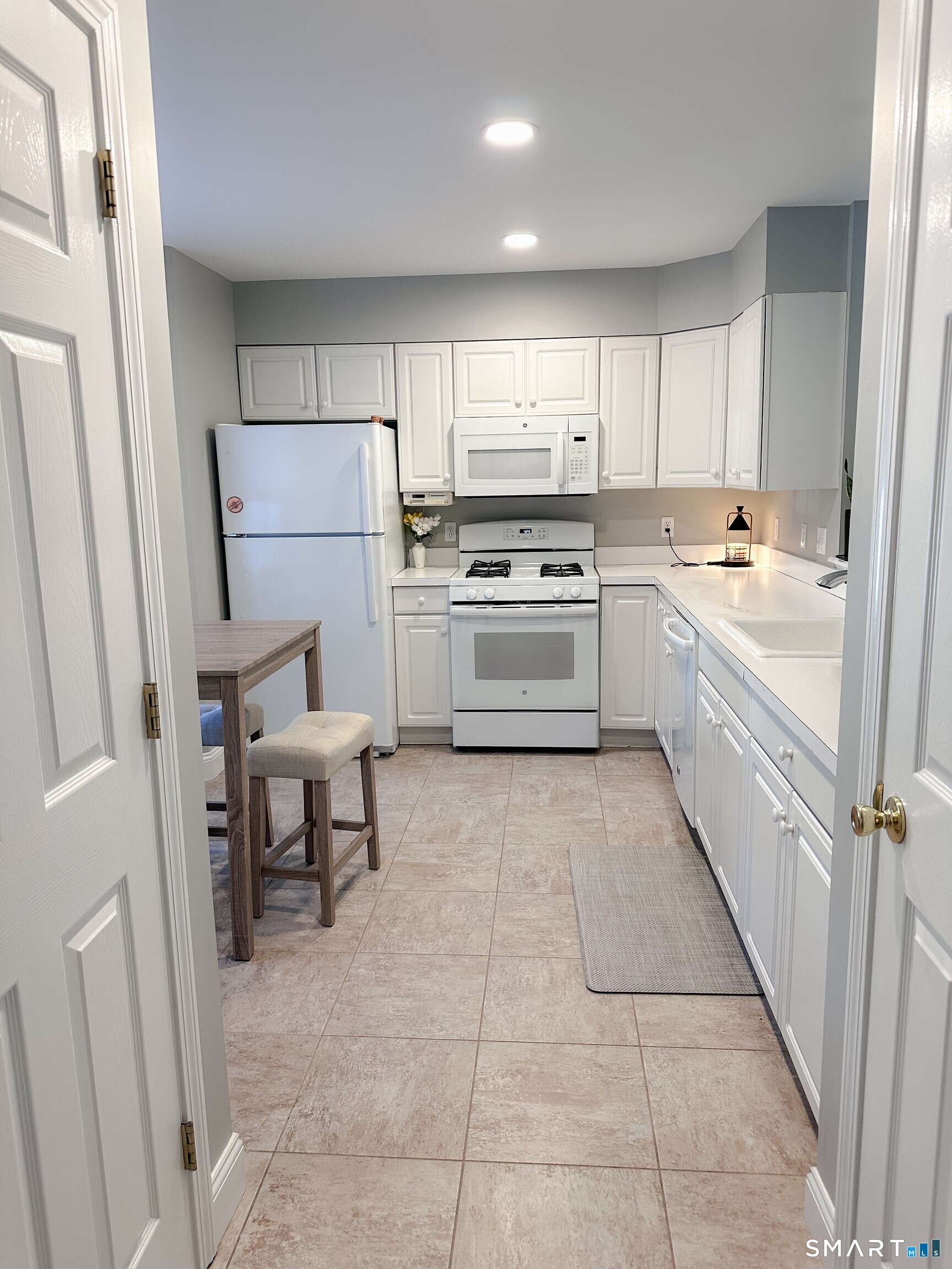 57 Katherine Court Shelton CT 06484
