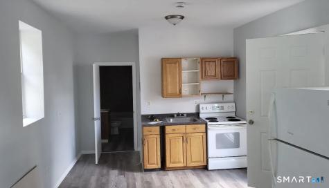 954 North Main Street Waterbury CT 06704