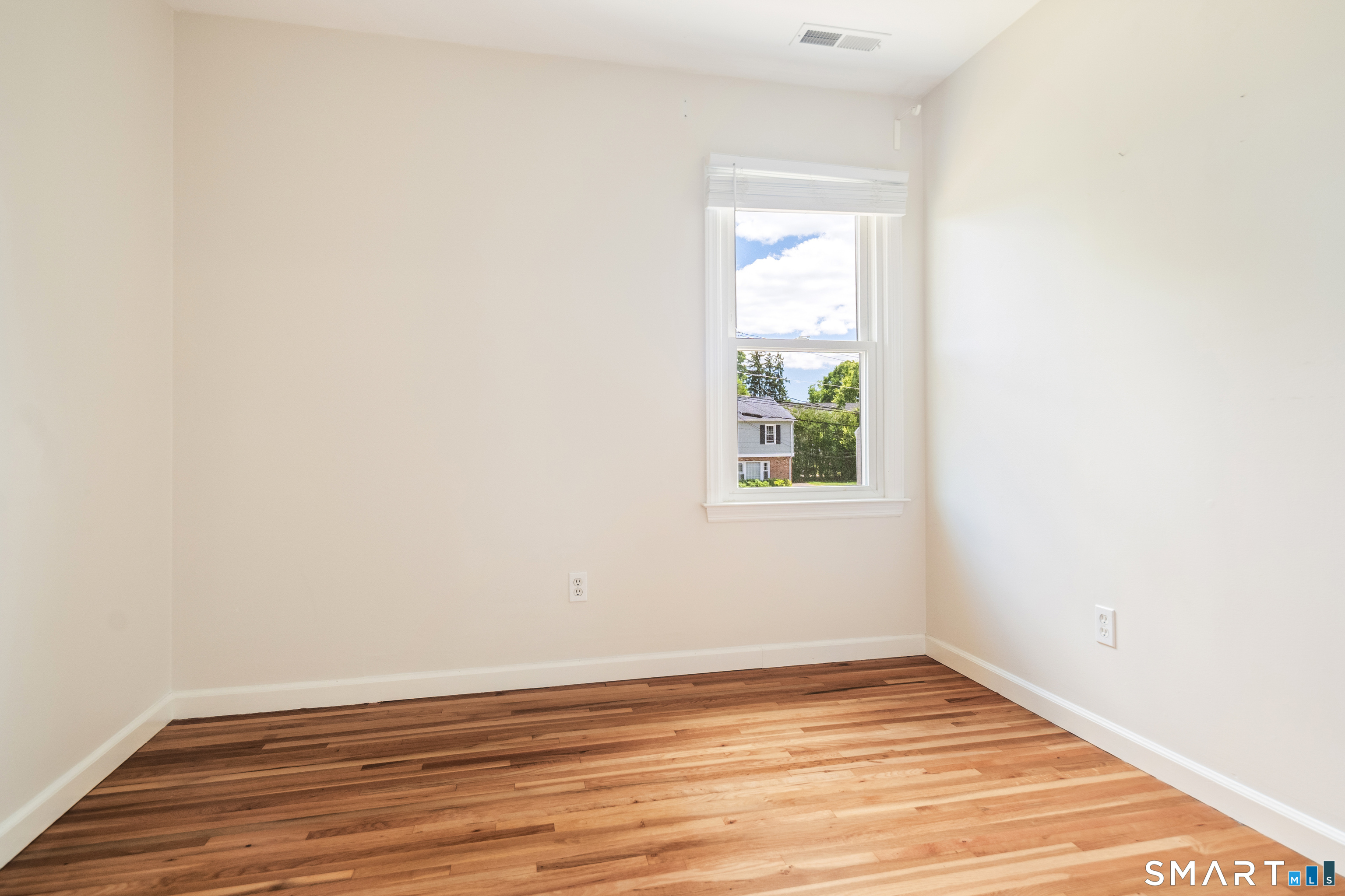 54 Cross Street New Canaan CT 06840