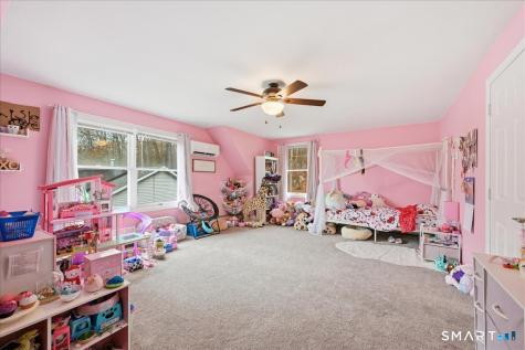 198 Dartmouth Drive Groton CT 06355